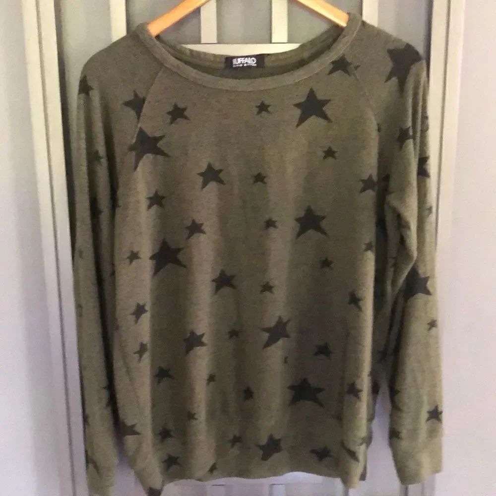 Buffalo by David, Bitton Olive green Star sweatshirt size S 